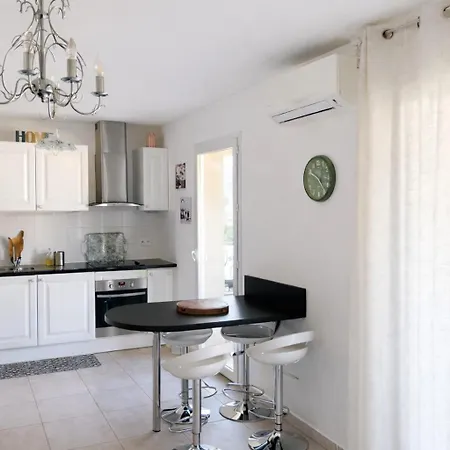 Cosy - Lumineux Avec Terrasse Lägenhet Borgo (Corsica)