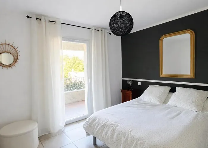 Cosy - Lumineux Avec Terrasse Lägenhet