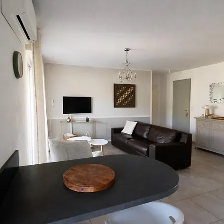 Apartament Cosy - Lumineux Avec Terrasse Borgo (Corsica)