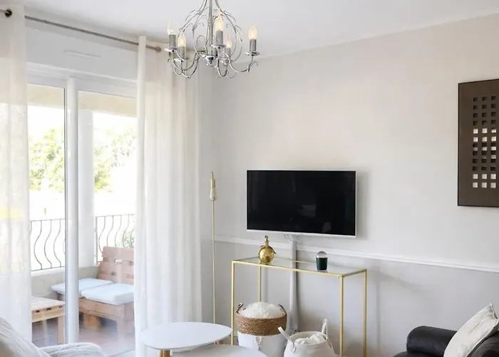 Cosy - Lumineux Avec Terrasse 公寓 *