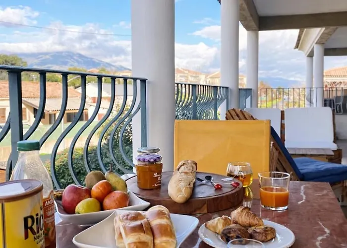 Cosy - Lumineux Avec Terrasse 公寓 *