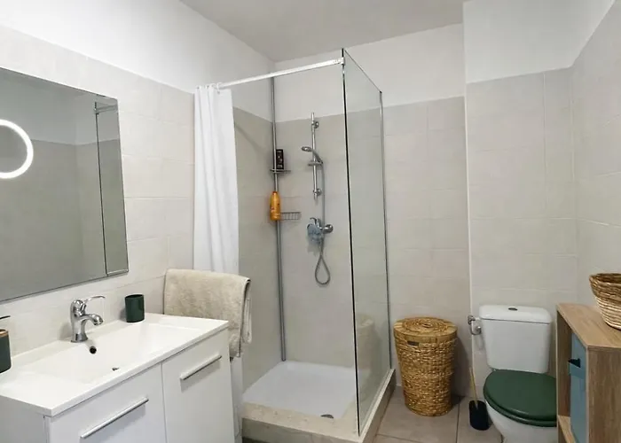 Cosy - Lumineux Avec Terrasse 公寓 *